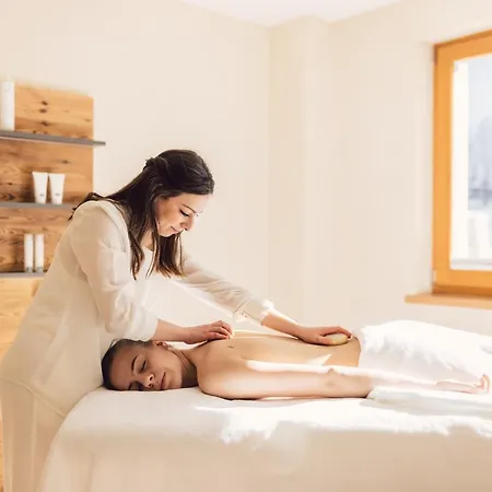 Wellness Refugium&resort Alpin Royal