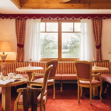 Wellness Refugium&resort Alpin Royal Resort Cadipietra