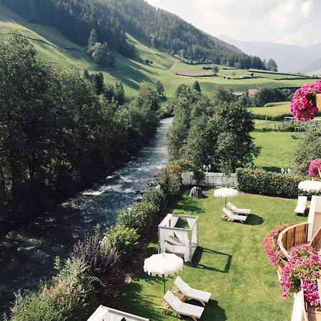 Wellness Refugium&resort Alpin Royal Cadipietra
